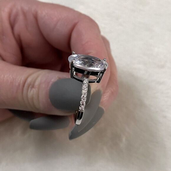 The Standing Ovation 5 ct Oval Cut White Sapphire 925 Silver ring size 8 - Picture 14 of 14